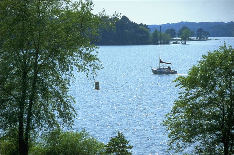 City of Hartwell to Lease Hart State Park From Corps of Engineers